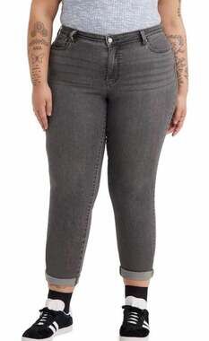 Levi's Women's Plus Size Boyfriend Jeans in Night Is Young
